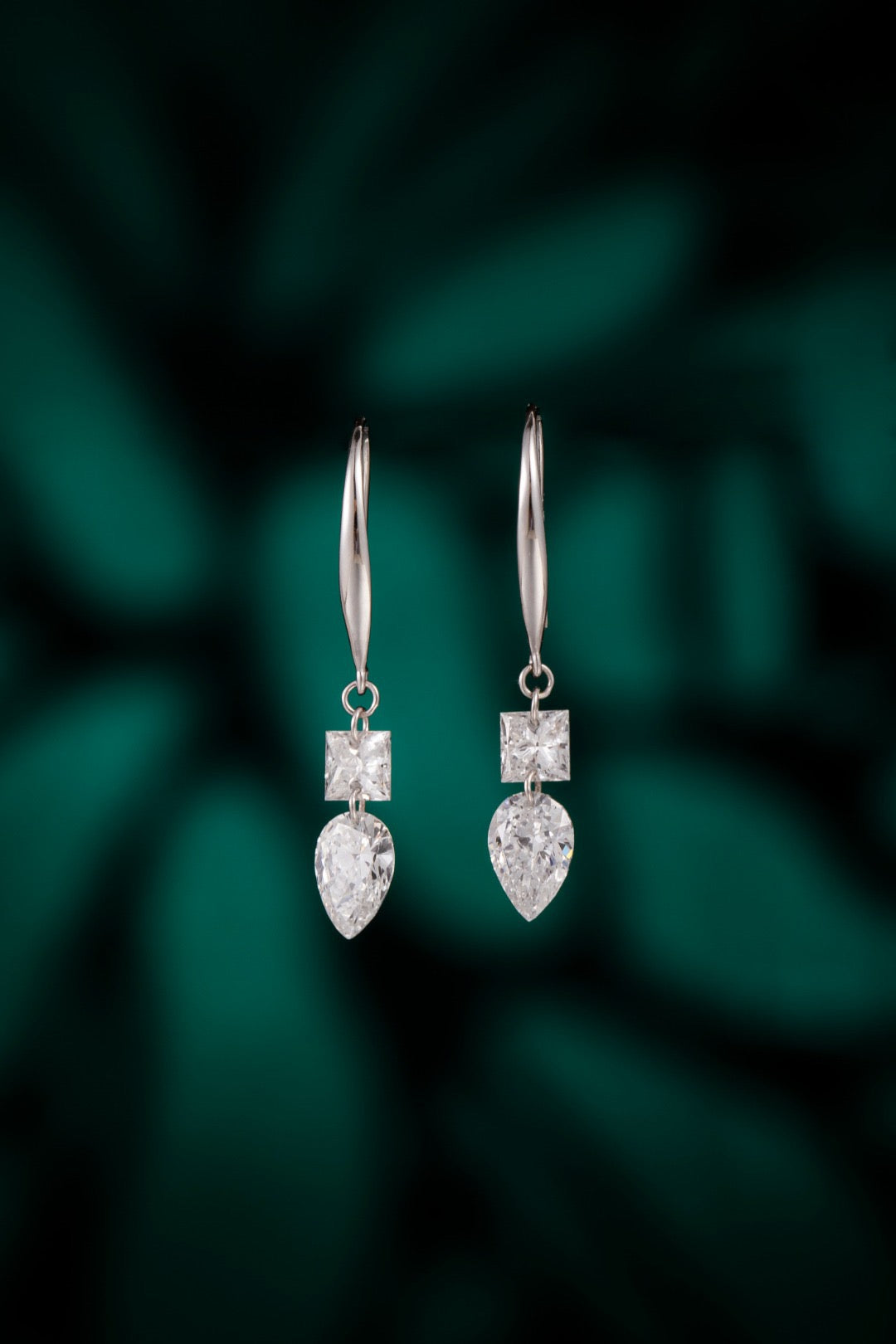 18K Lab Grown Diamond Earrings