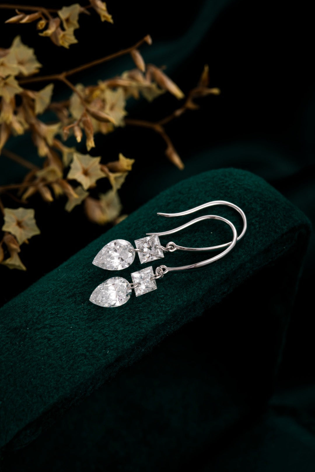 18K Lab Grown Diamond Earrings
