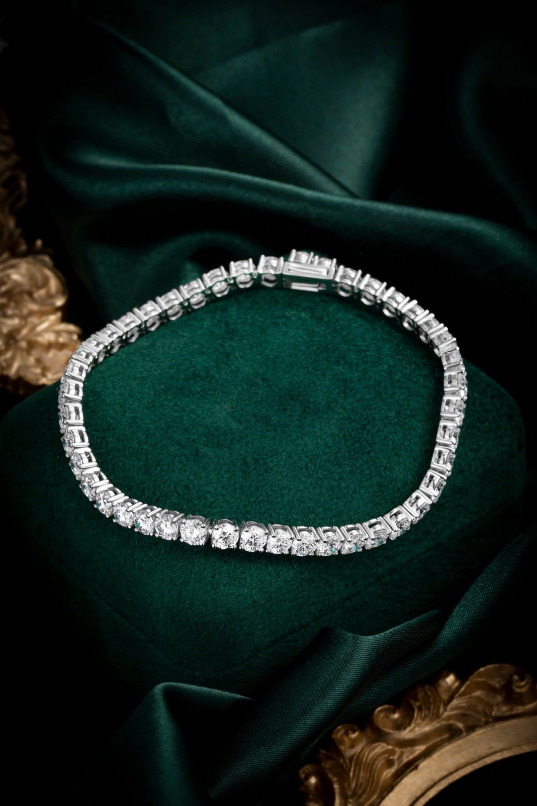 Pt900 Lab Grown Diamond Bracelet
