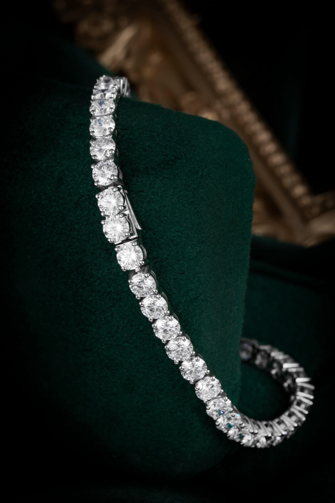 Pt900 Lab Grown Diamond Bracelet
