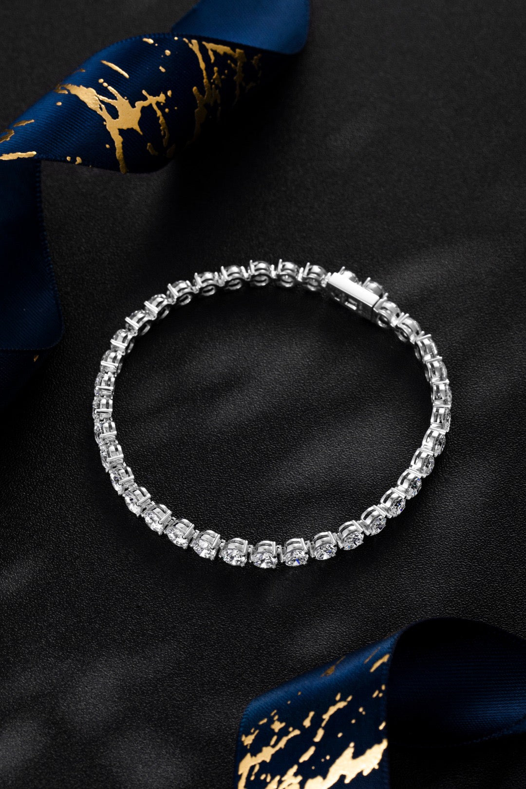 Pt900 Lab Grown Diamond Bracelet