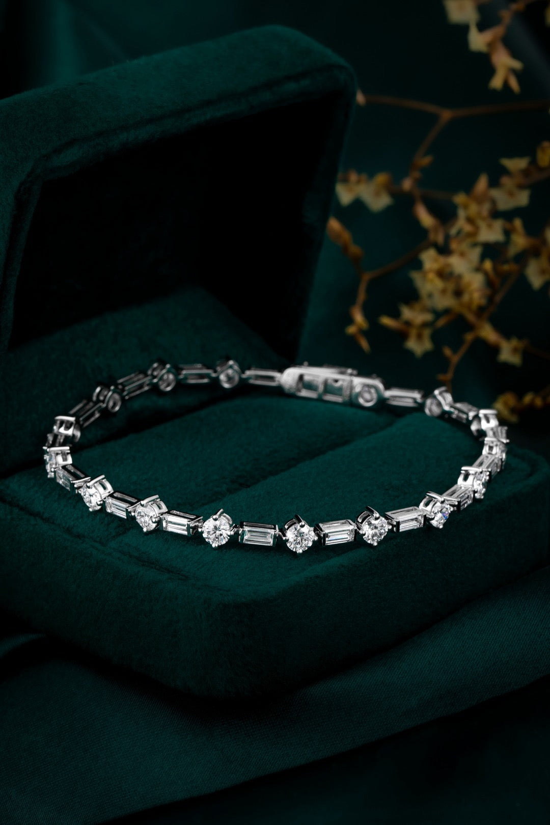 Pt900 Lab Grown Diamond Bracelet