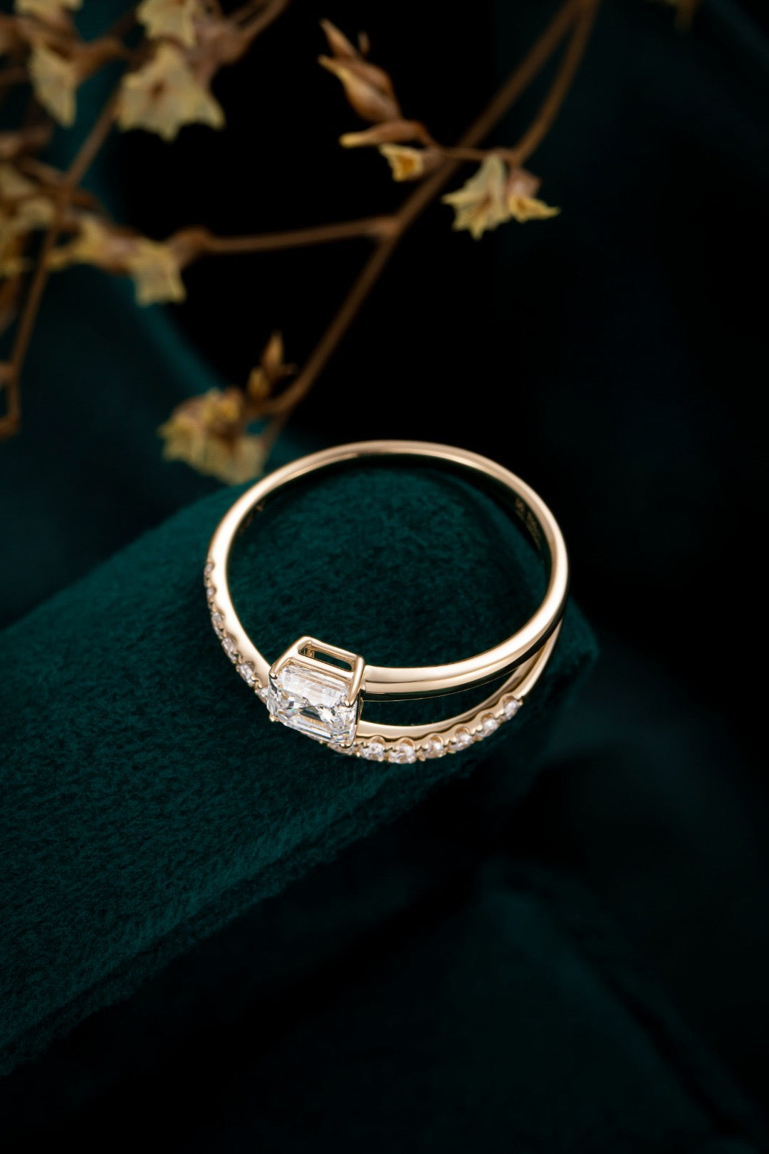 14K Lab Grown Diamond Ring