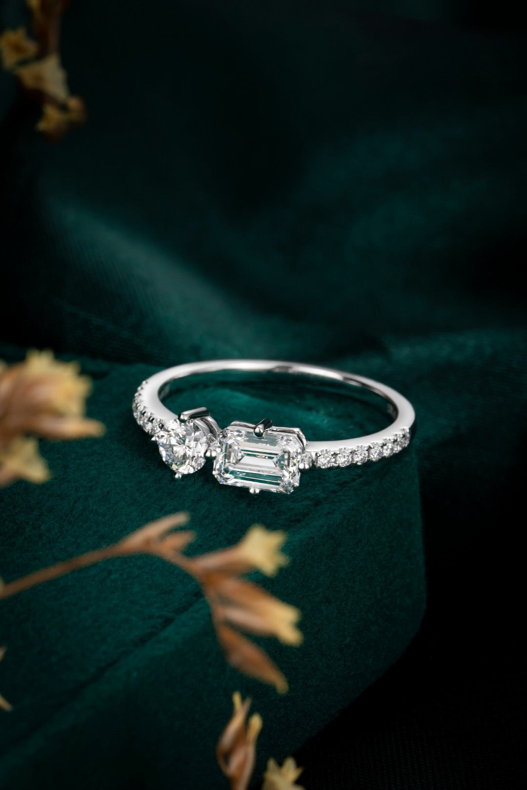 Pt900 Lab Grown Diamond Ring