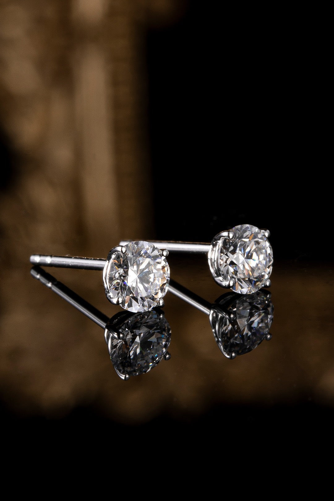 Pt950 Lab Grown Diamond Earrings