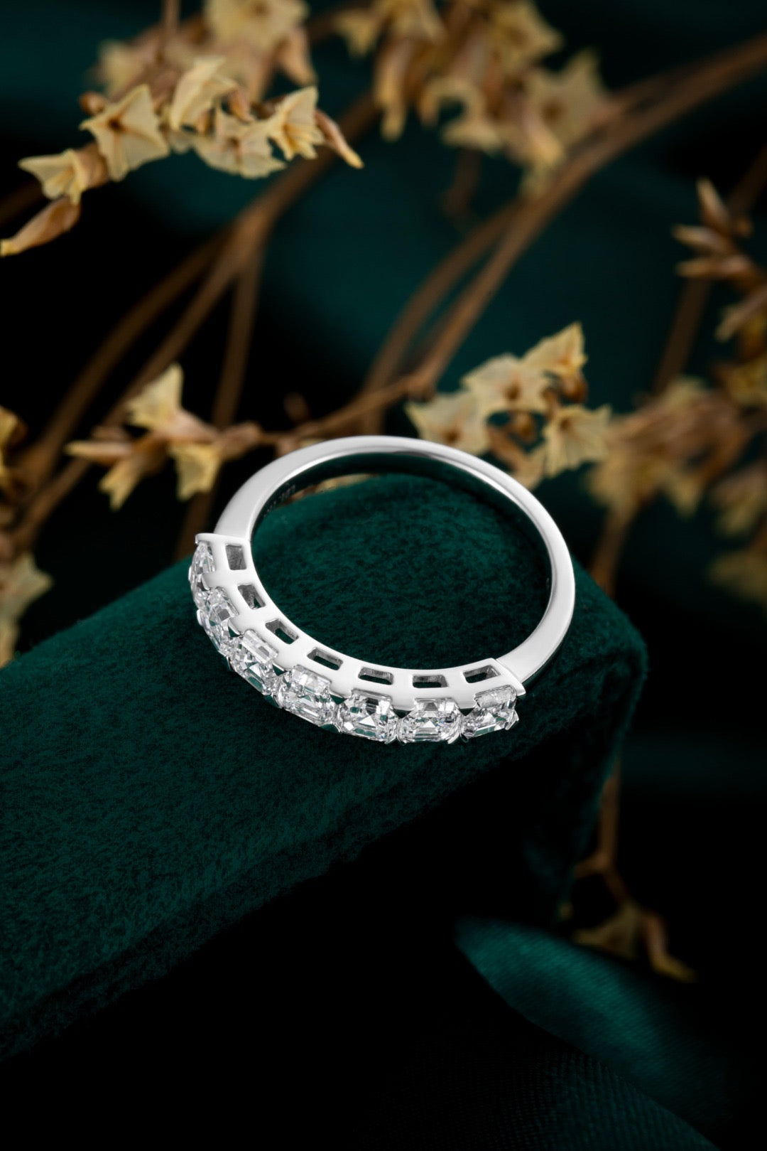 Pt900 Lab Grown Diamond Ring