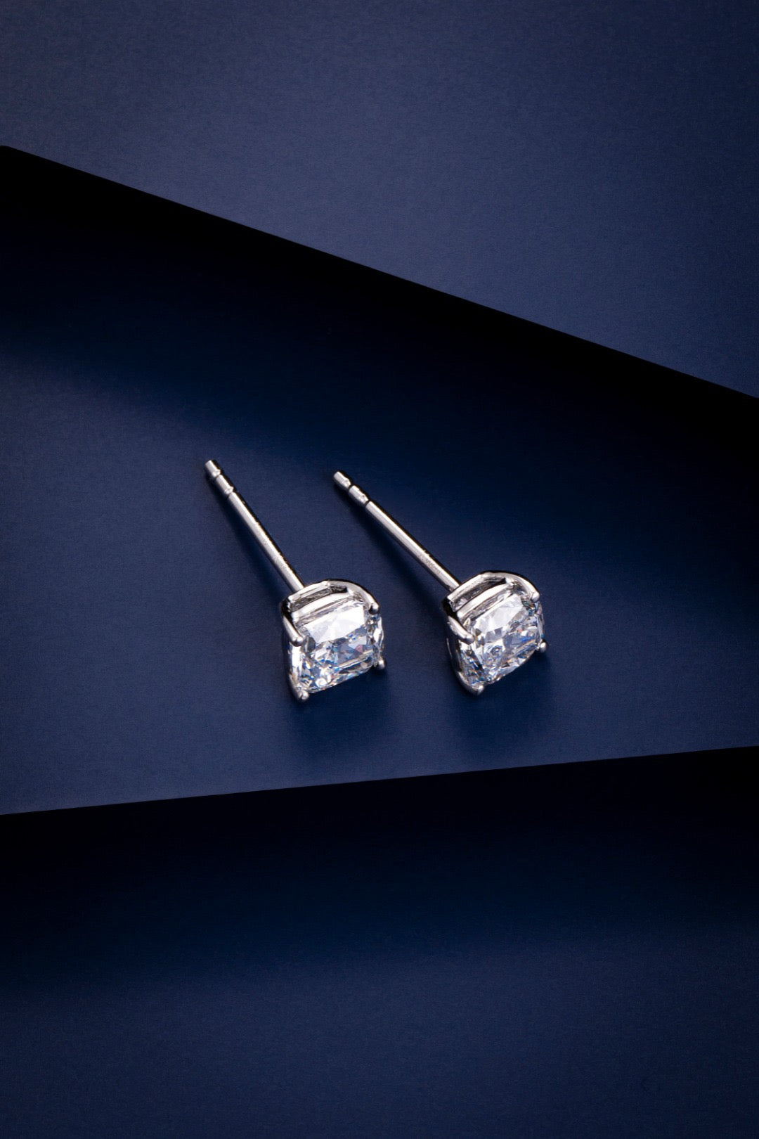 Pt900 Lab Grown Diamond Earrings