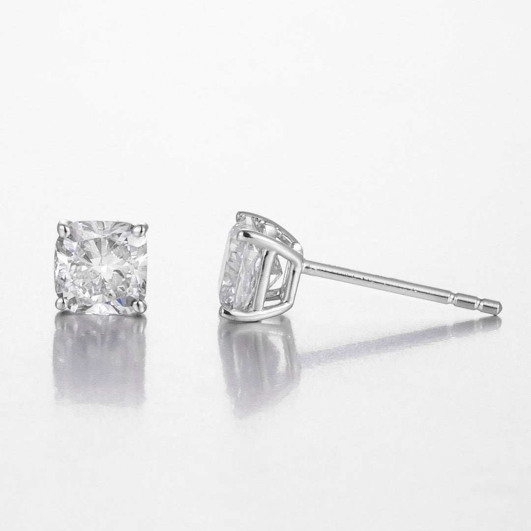 Pt900 Lab Grown Diamond Earrings