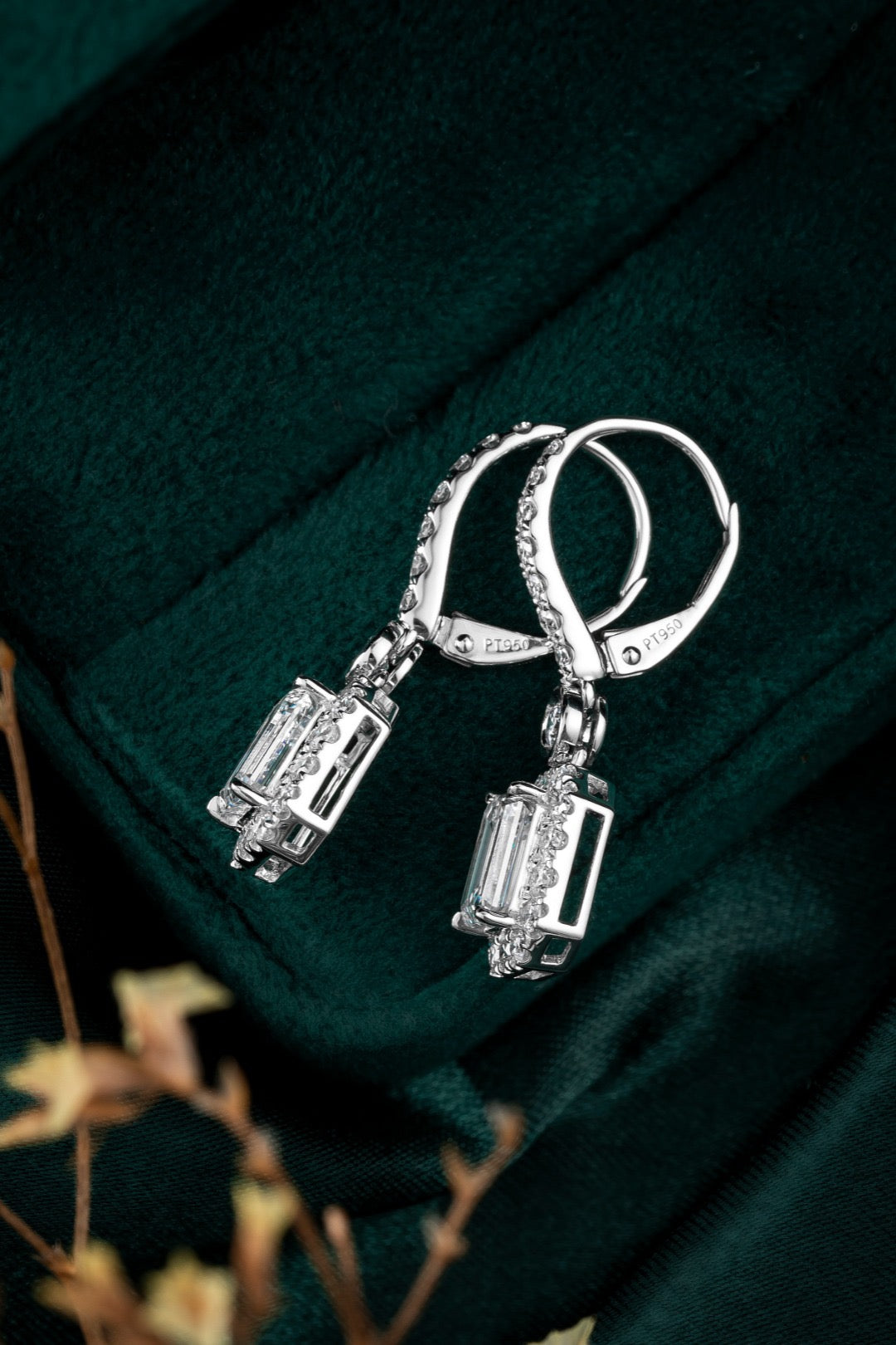 Pt900 Lab Grown Diamond Earrings