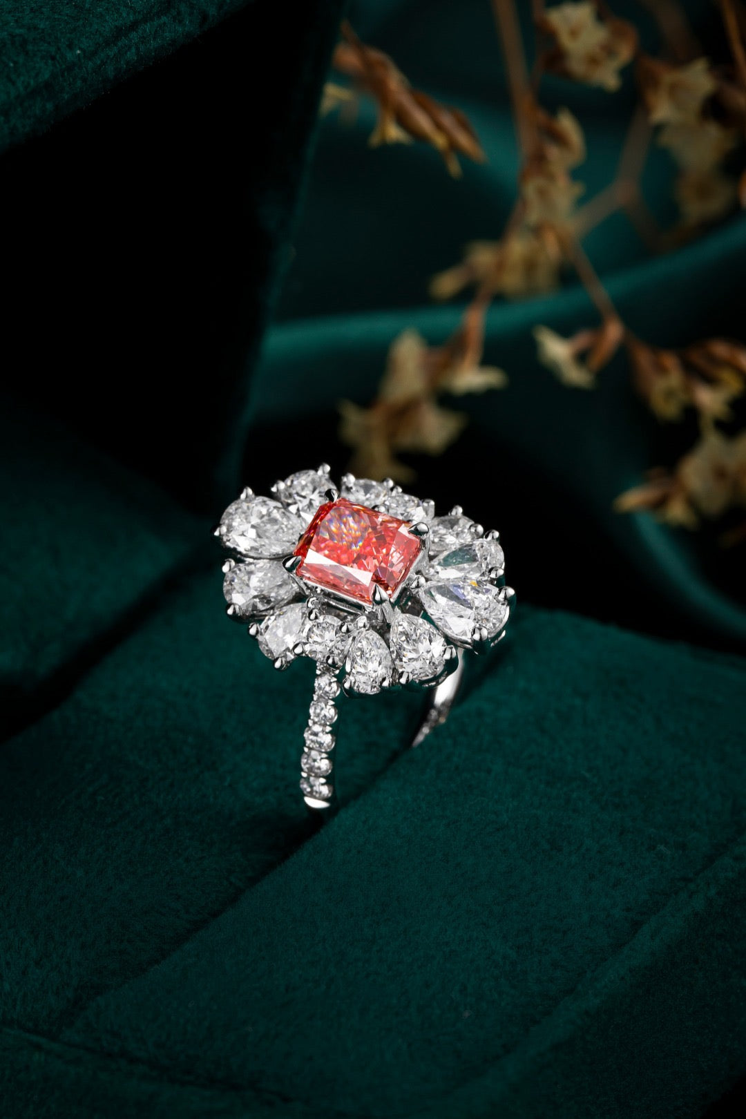 Pt900 Lab Grown Diamond Ring