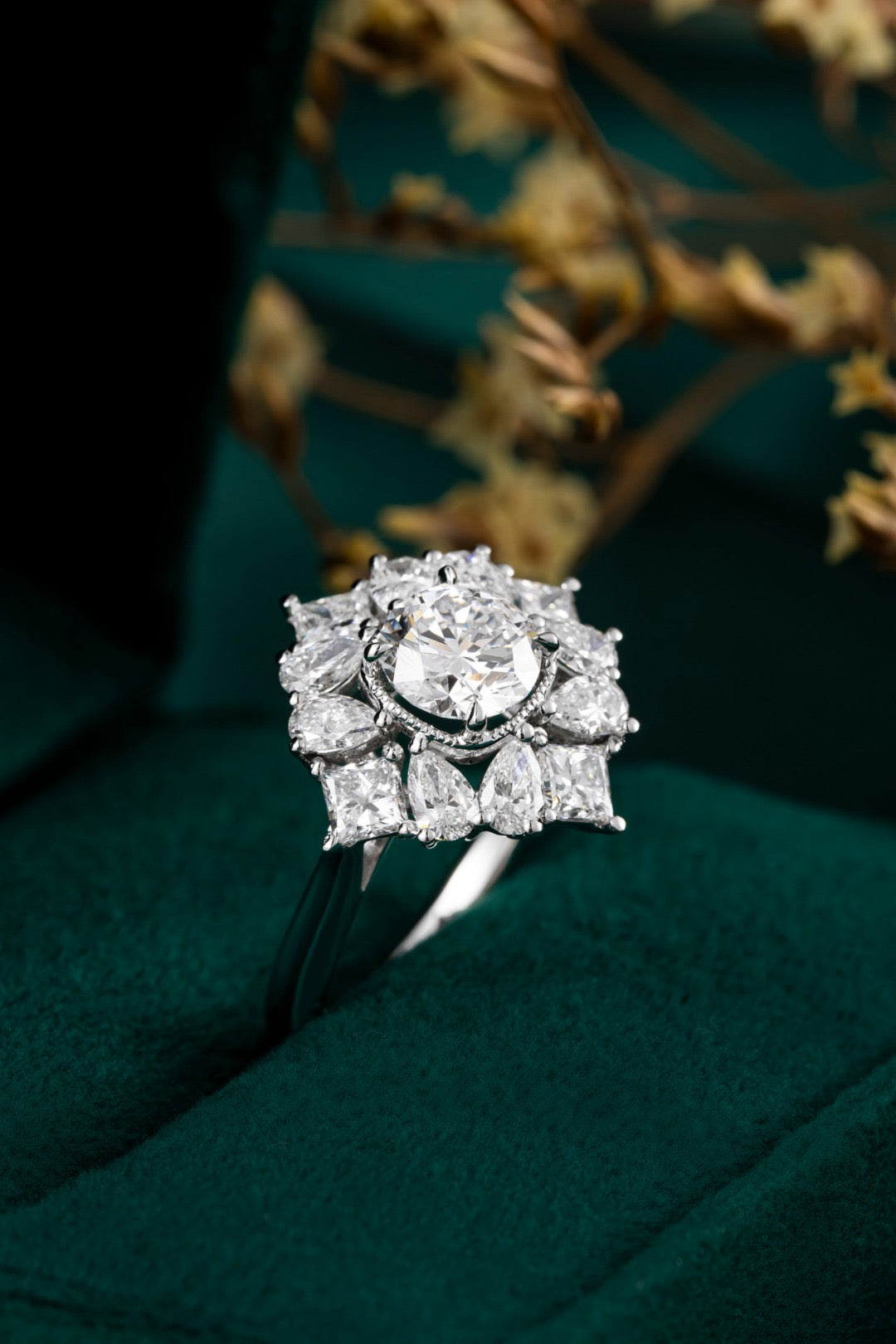 Pt900 Lab Grown Diamond Ring