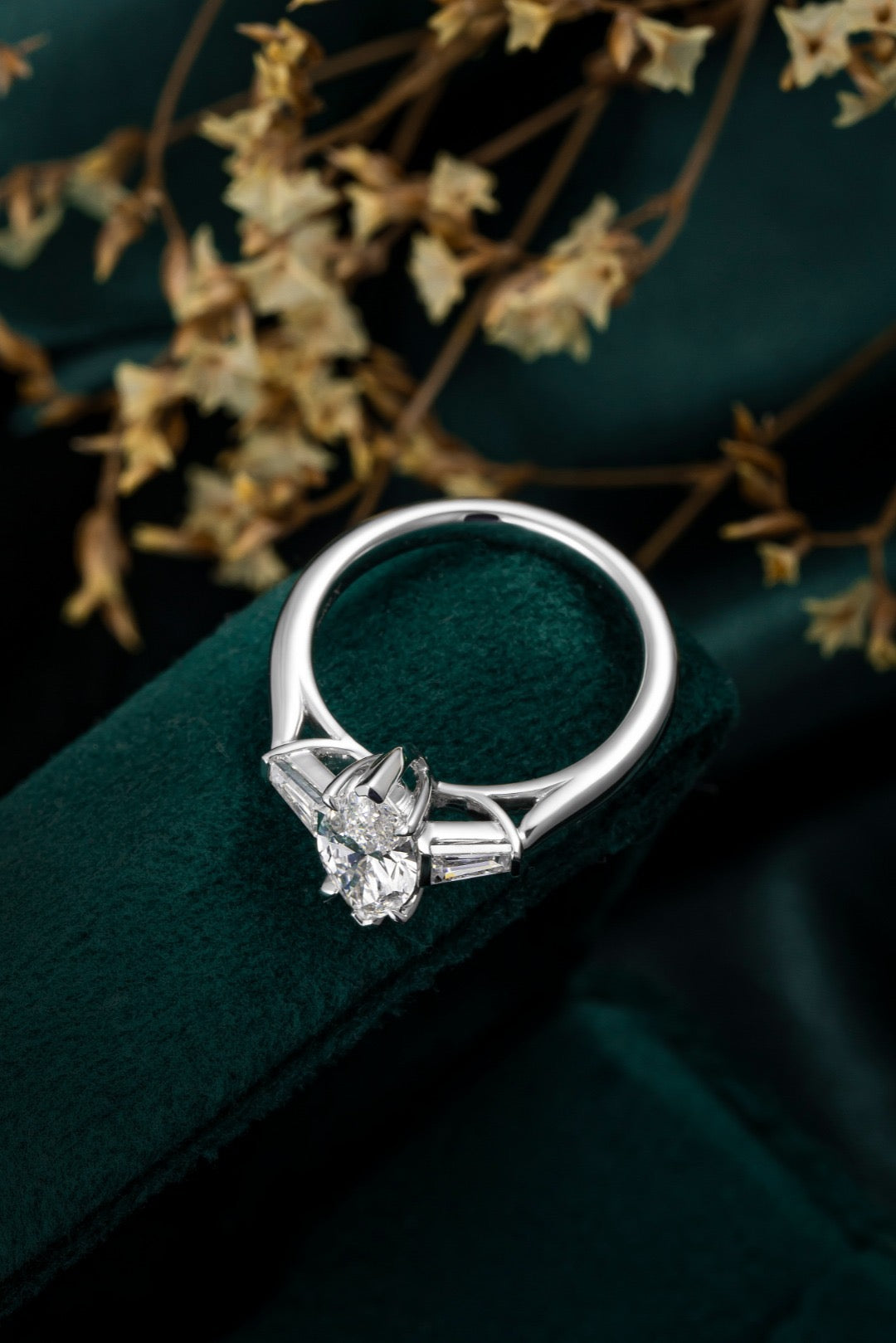 Pt900 Lab Grown Diamond Ring