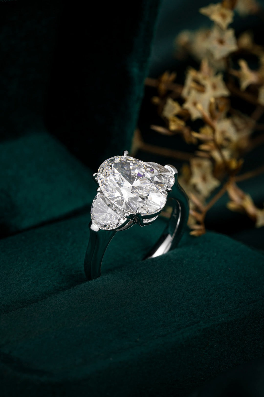 Pt900 Lab Grown Diamond Ring 4.0CT