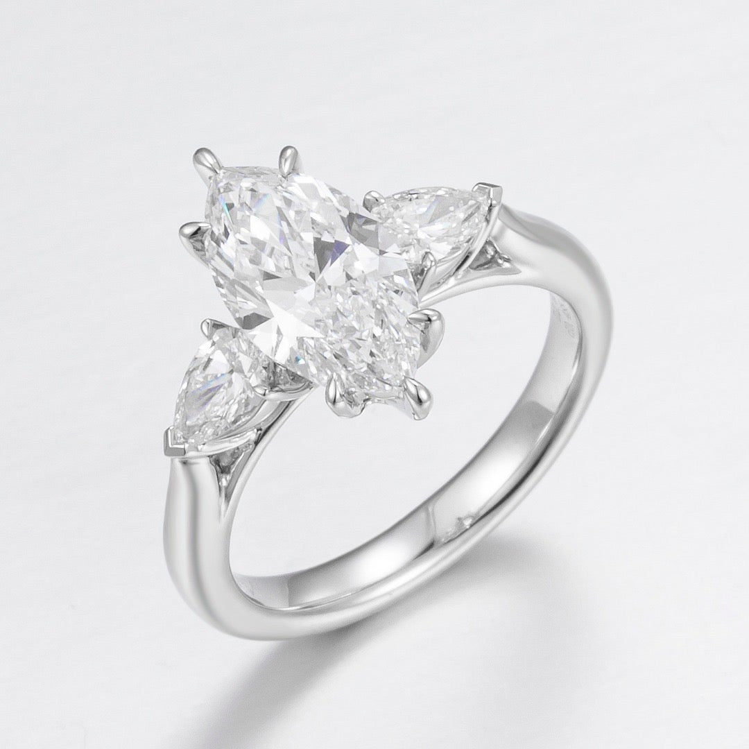 Pt900 Lab Grown Diamond Ring 2.0CT