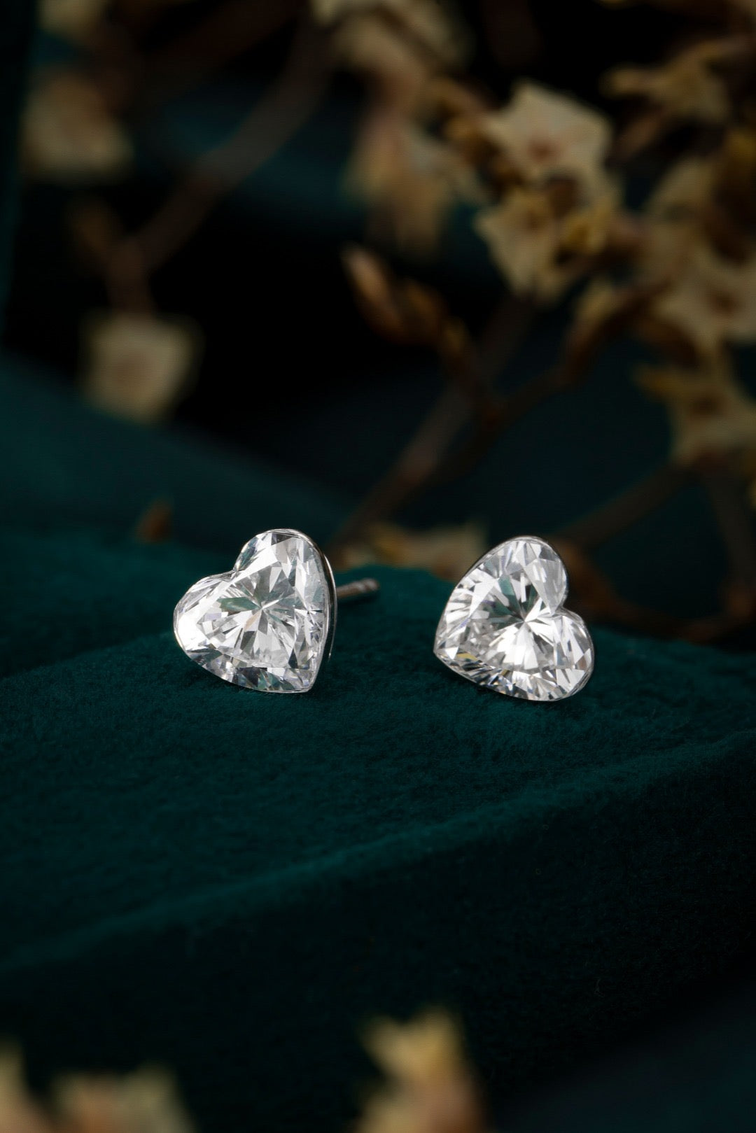 Pt950 Lab Grown Diamond Earrings 0.70CT