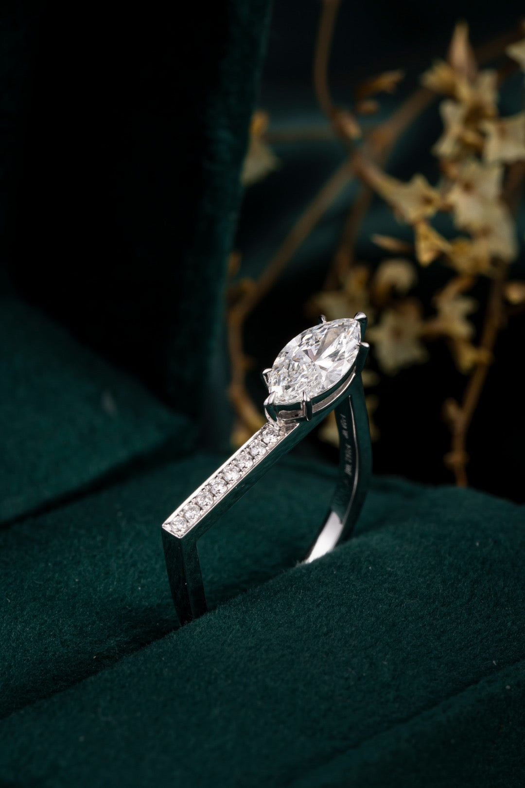 Pt900 Lab Grown Diamond Ring