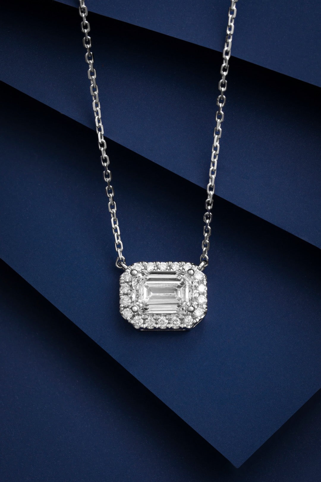 Pt900 Lab Grown Diamond Necklace