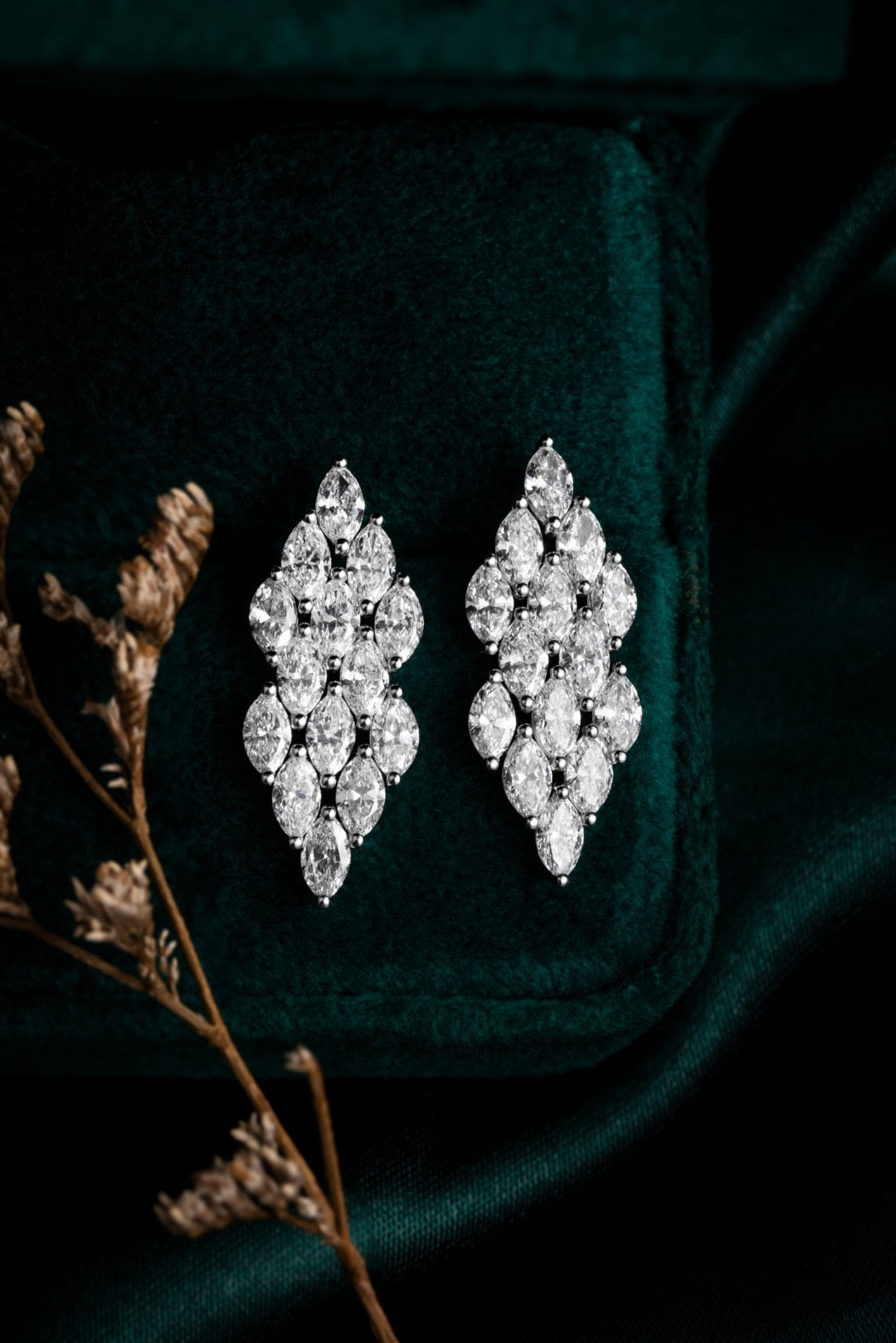 Pt900 Lab Grown Diamond Earrings