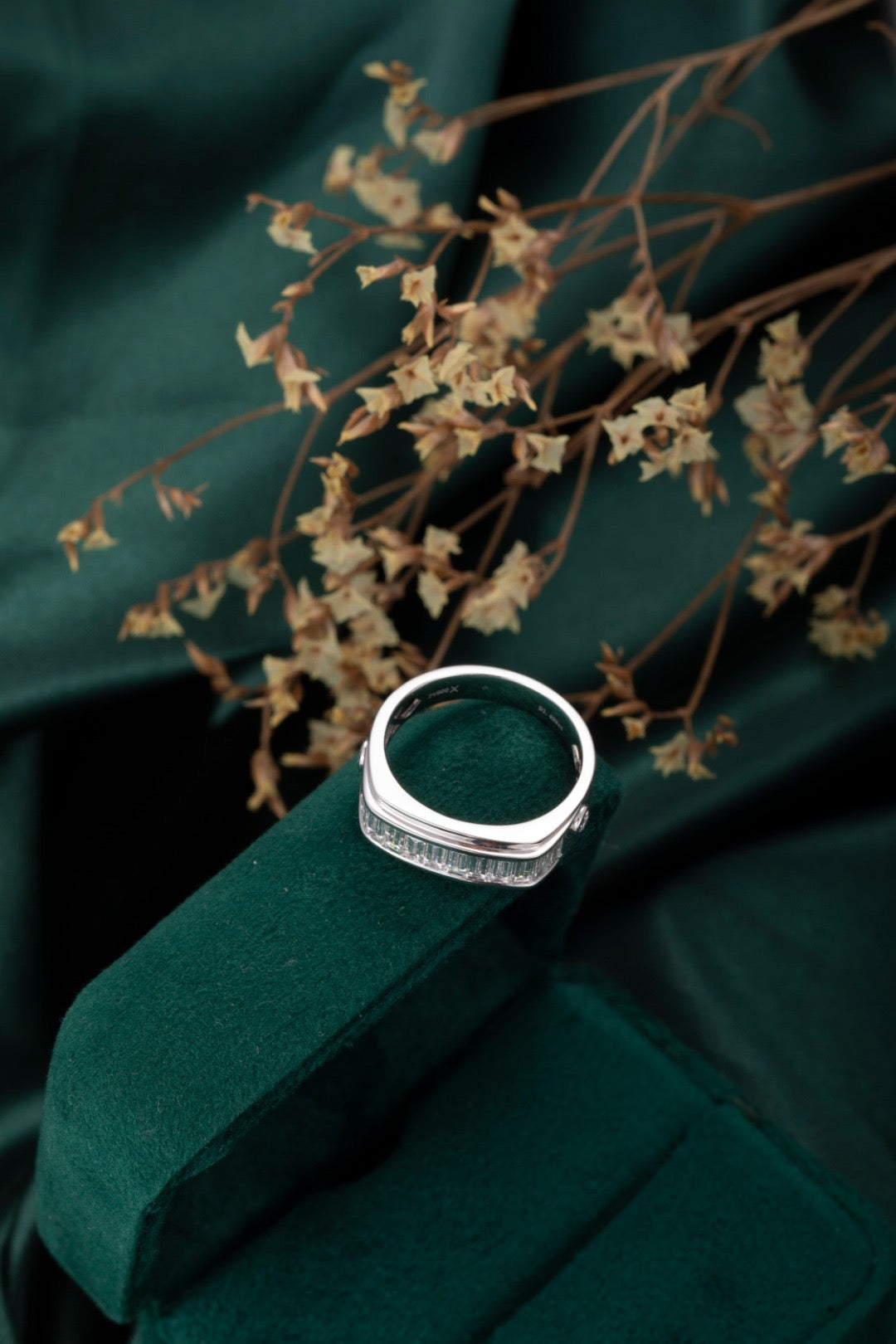 Burton Jewelry - Pt900 Lab Grown Diamond Ring