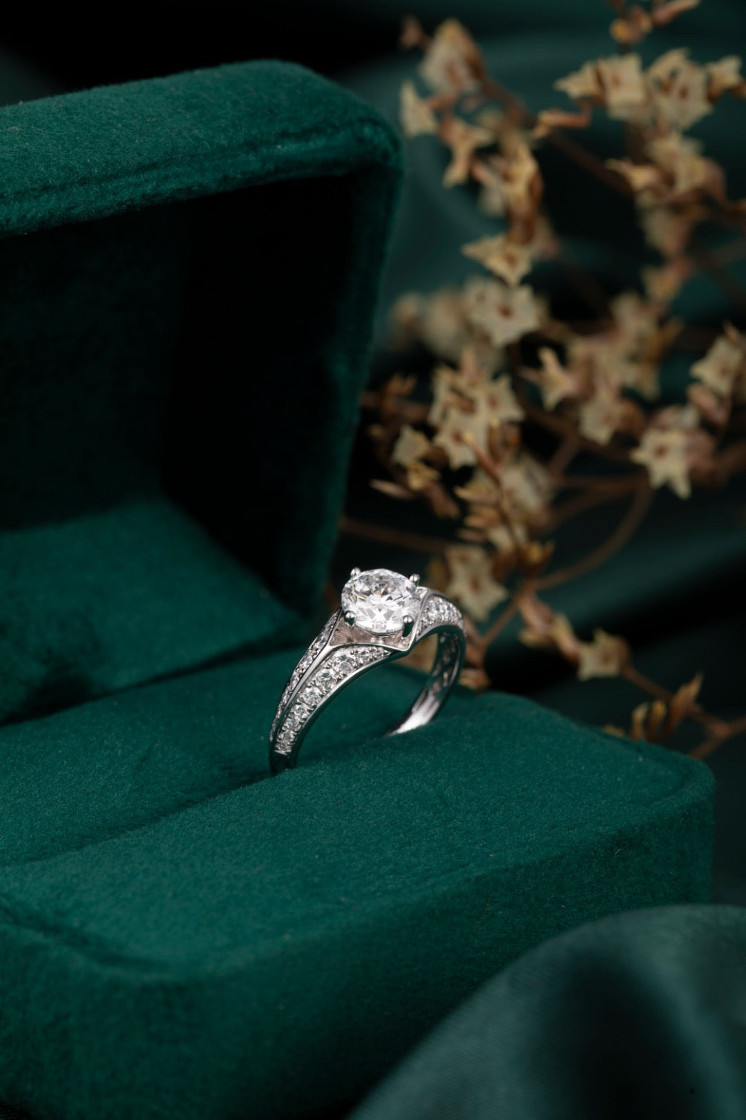 Burton Jewelry - Pt900 Lab Grown Diamond Ring