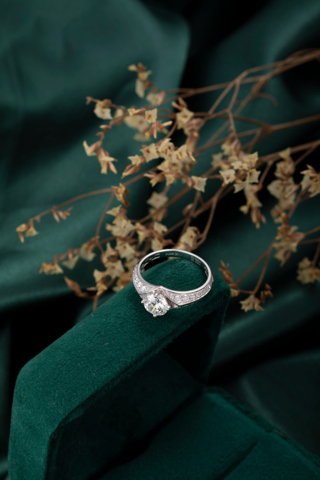 Burton Jewelry - Pt900 Lab Grown Diamond Ring