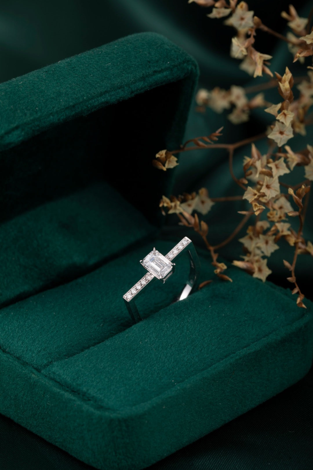 Burton Jewelry - Pt900 Lab Grown Diamond Ring