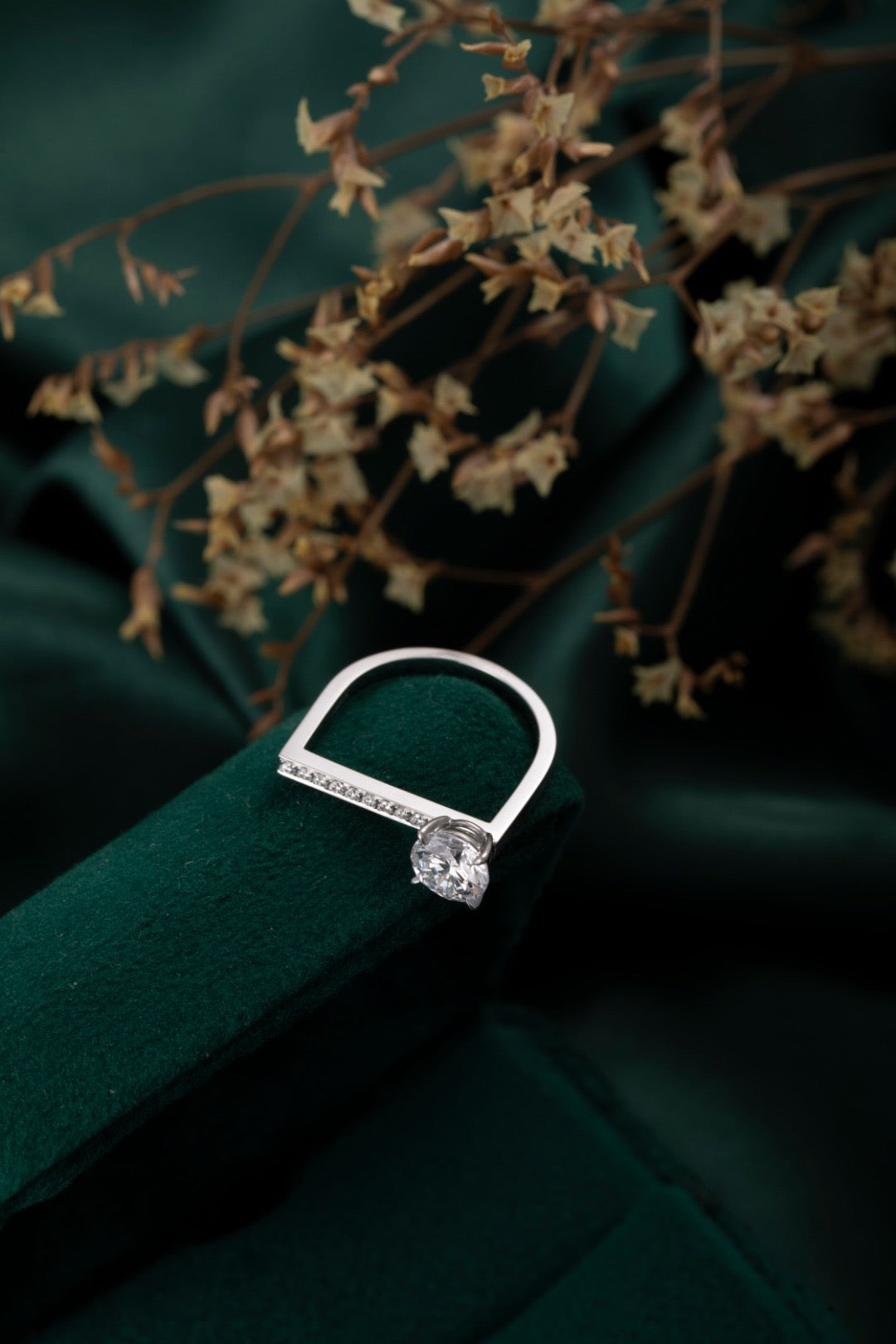 Burton Jewelry - Pt900 Lab Grown Diamond Ring