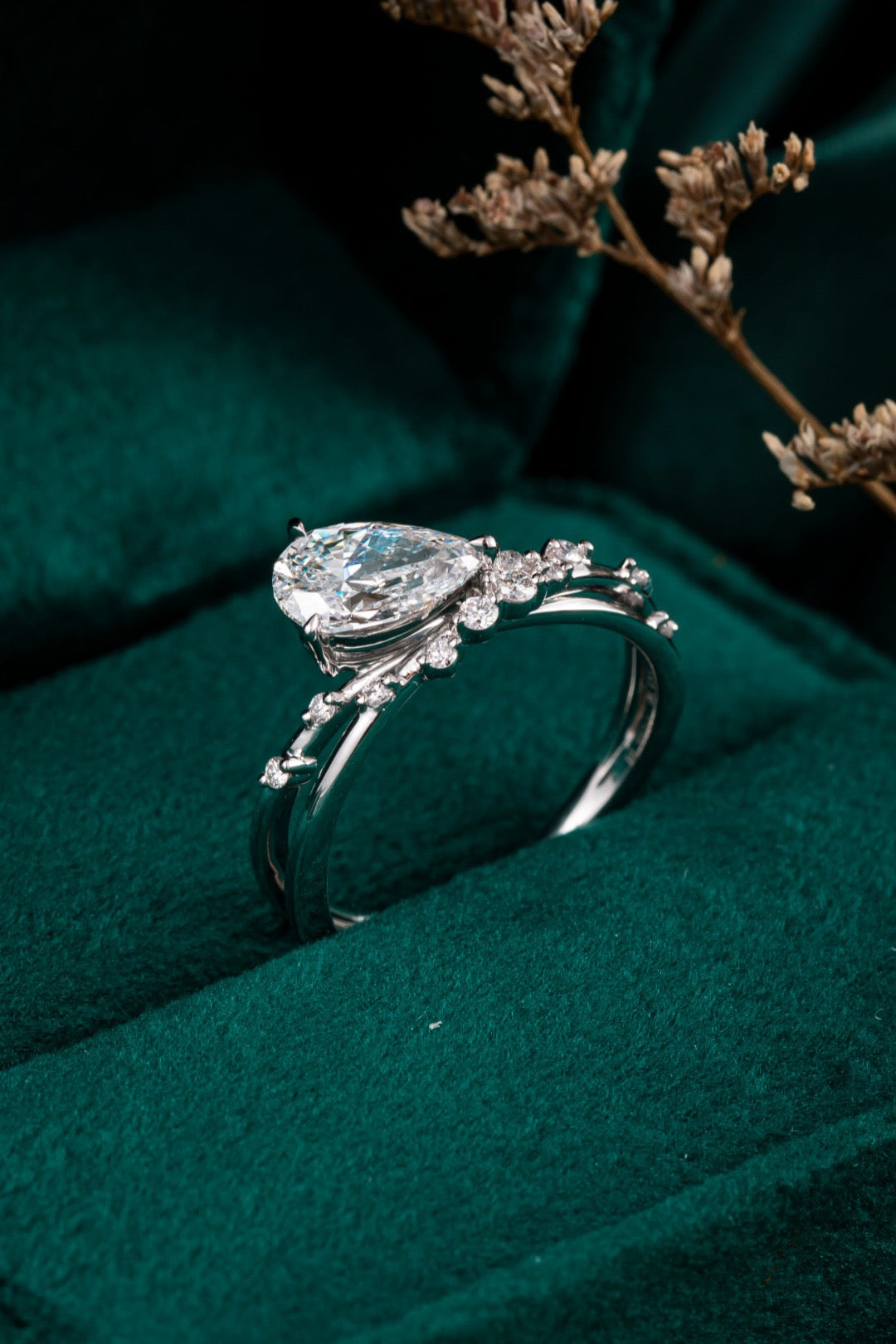Burton Jewelry - Pt900 Lab Grown Diamond Ring