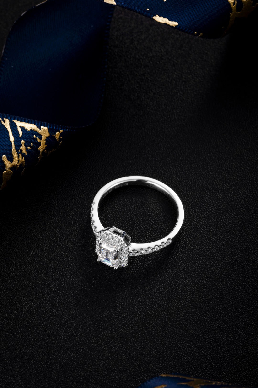 Pt900 Lab Grown Diamond Ring