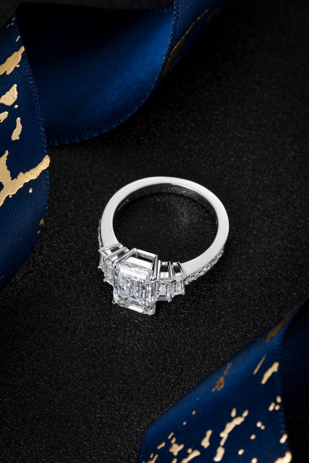 Pt900 Lab Grown Diamond Ring