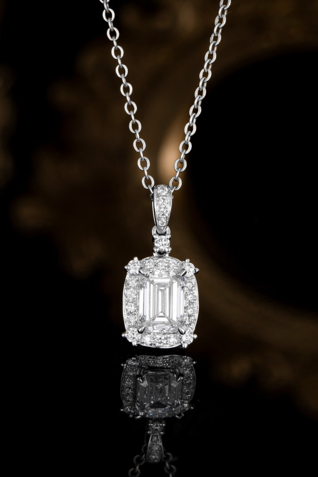 Pt900 Lab Grown Diamond Pendant