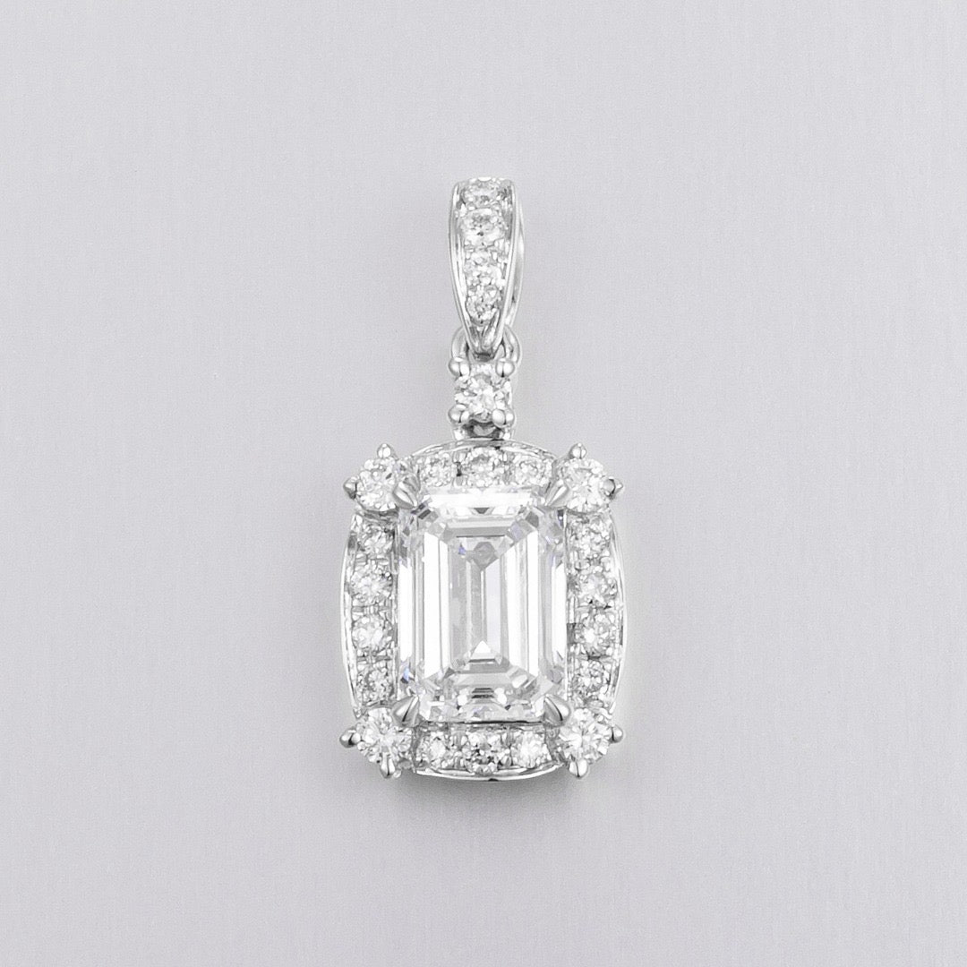Pt900 Lab Grown Diamond Pendant