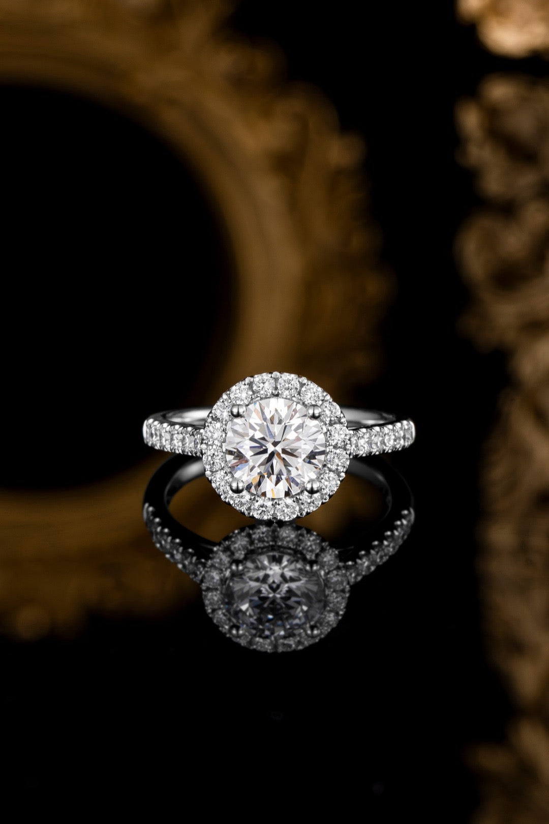 18K Lab Grown Diamond Ring