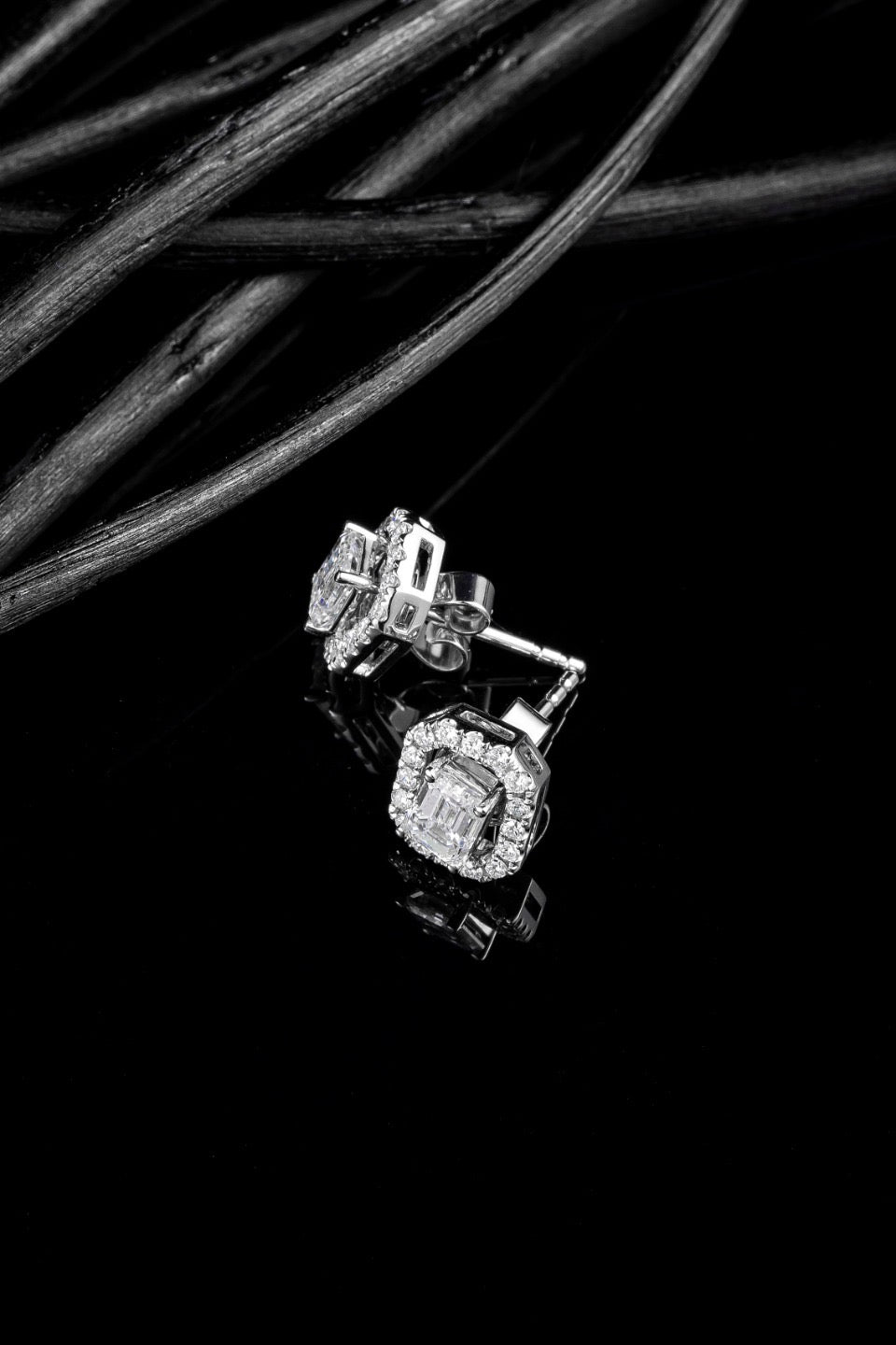 14K Lab Grown Diamond Earrings