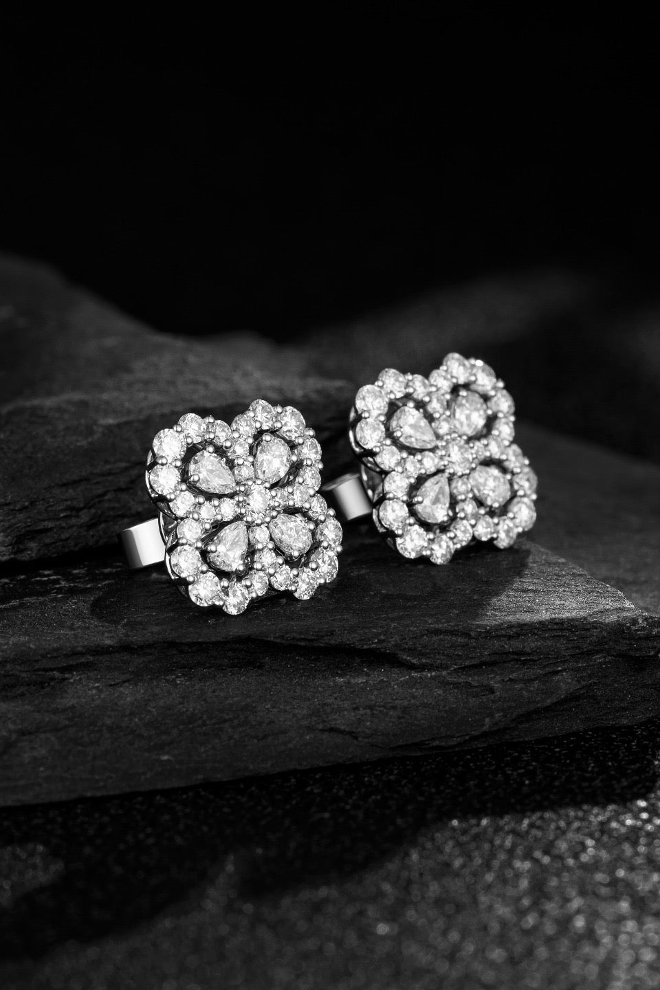 18K Lab Grown Diamond Earrings