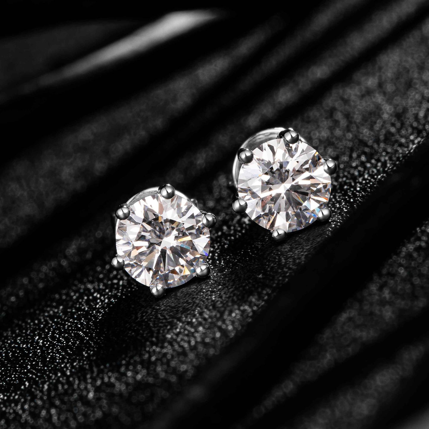 18K Lab Grown Diamond Earrings