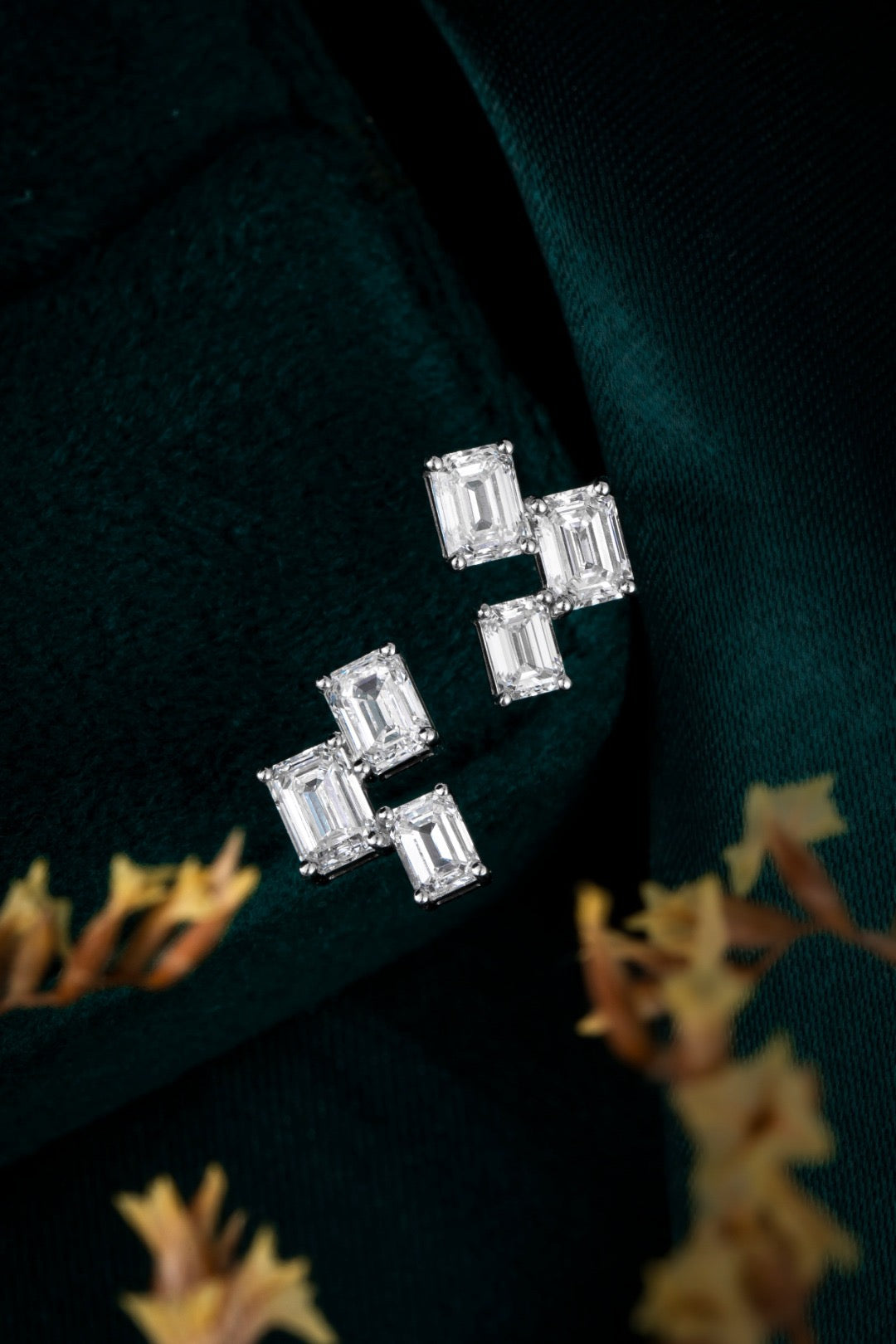 Burton Jewelry - Pt900 Lab Grown Diamond Earring