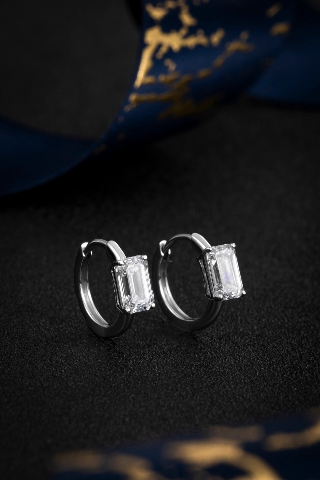 Pt900 Lab Grown Diamond Earrings