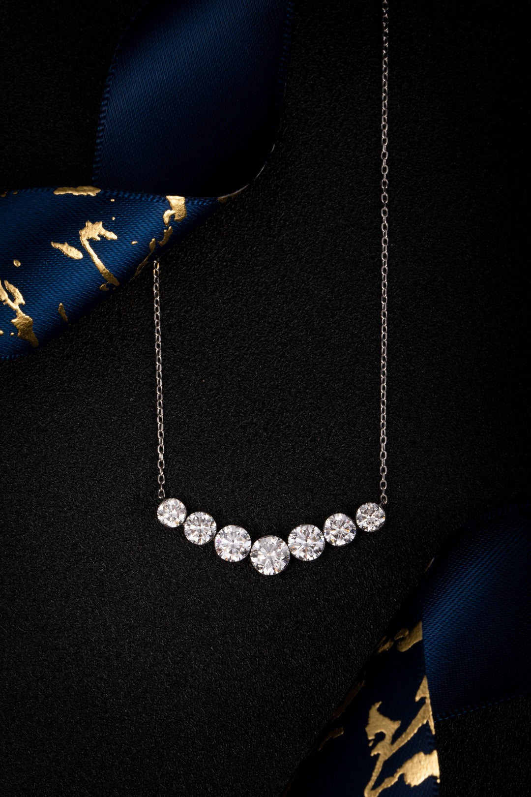 Pt950 Lab Grown Diamond Necklaces