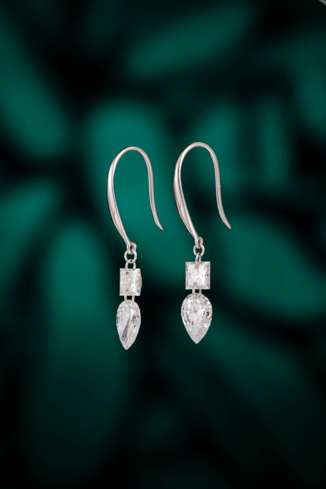 18K Lab Grown Diamond Earrings
