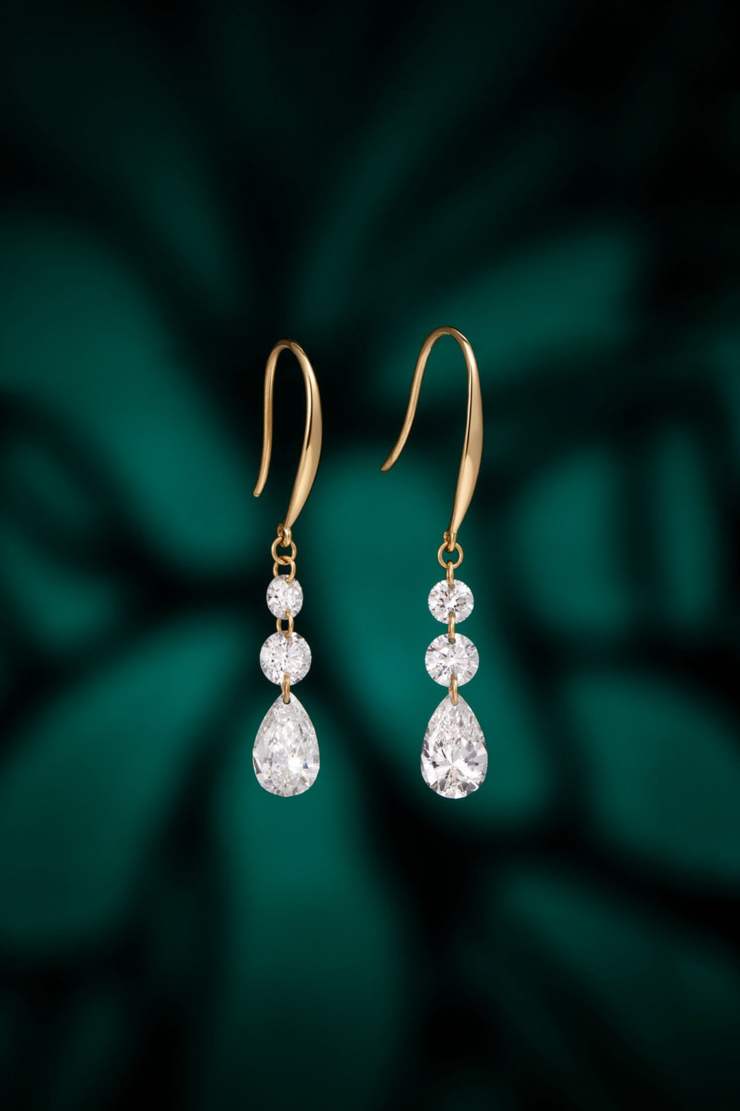 18K Lab Grown Diamond Earrings