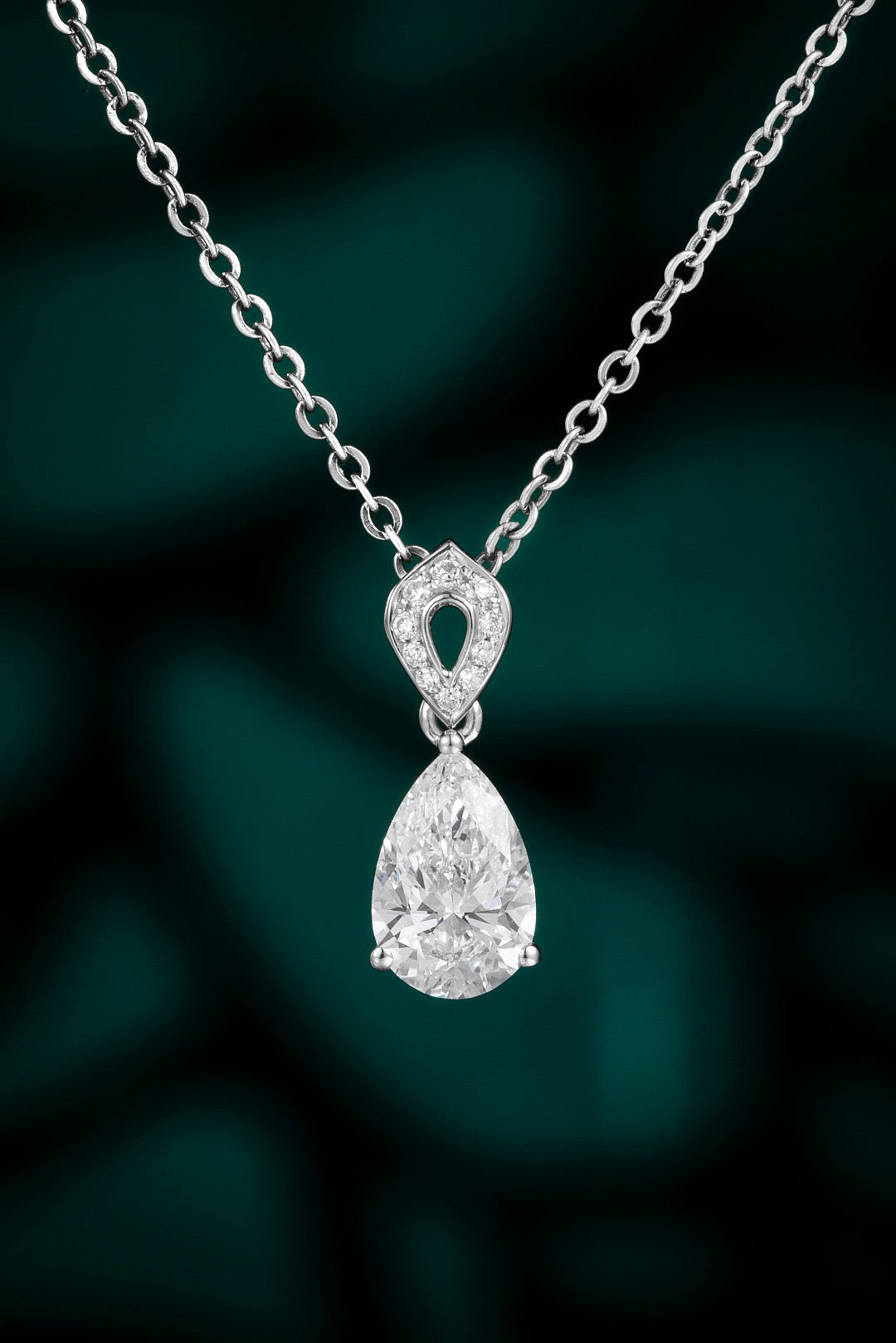 Pt900 Lab Grown Diamond Pendant