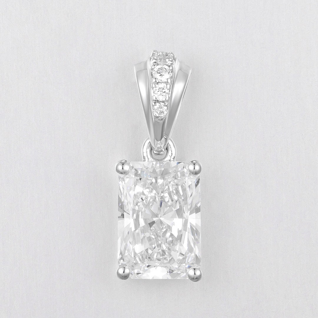 Pt900 Lab Grown Diamond Pendant