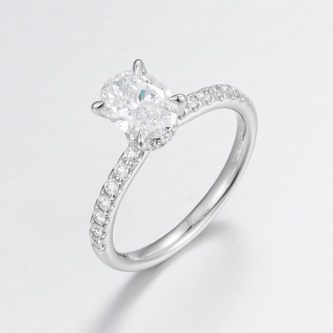 Pt900 Lab Grown Diamond Ring