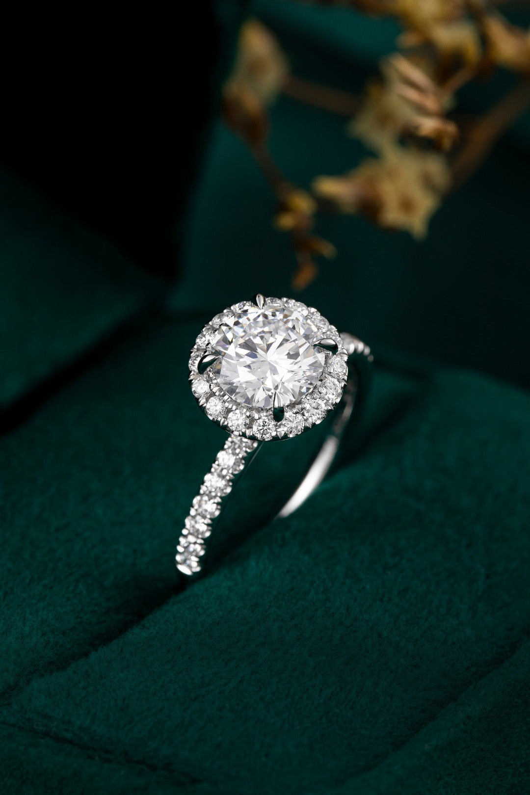 Pt900 Lab Grown Diamond Ring