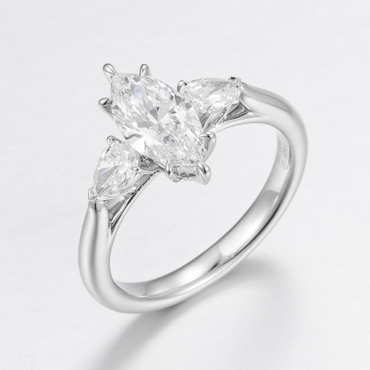 Pt900 Lab Grown Diamond Ring