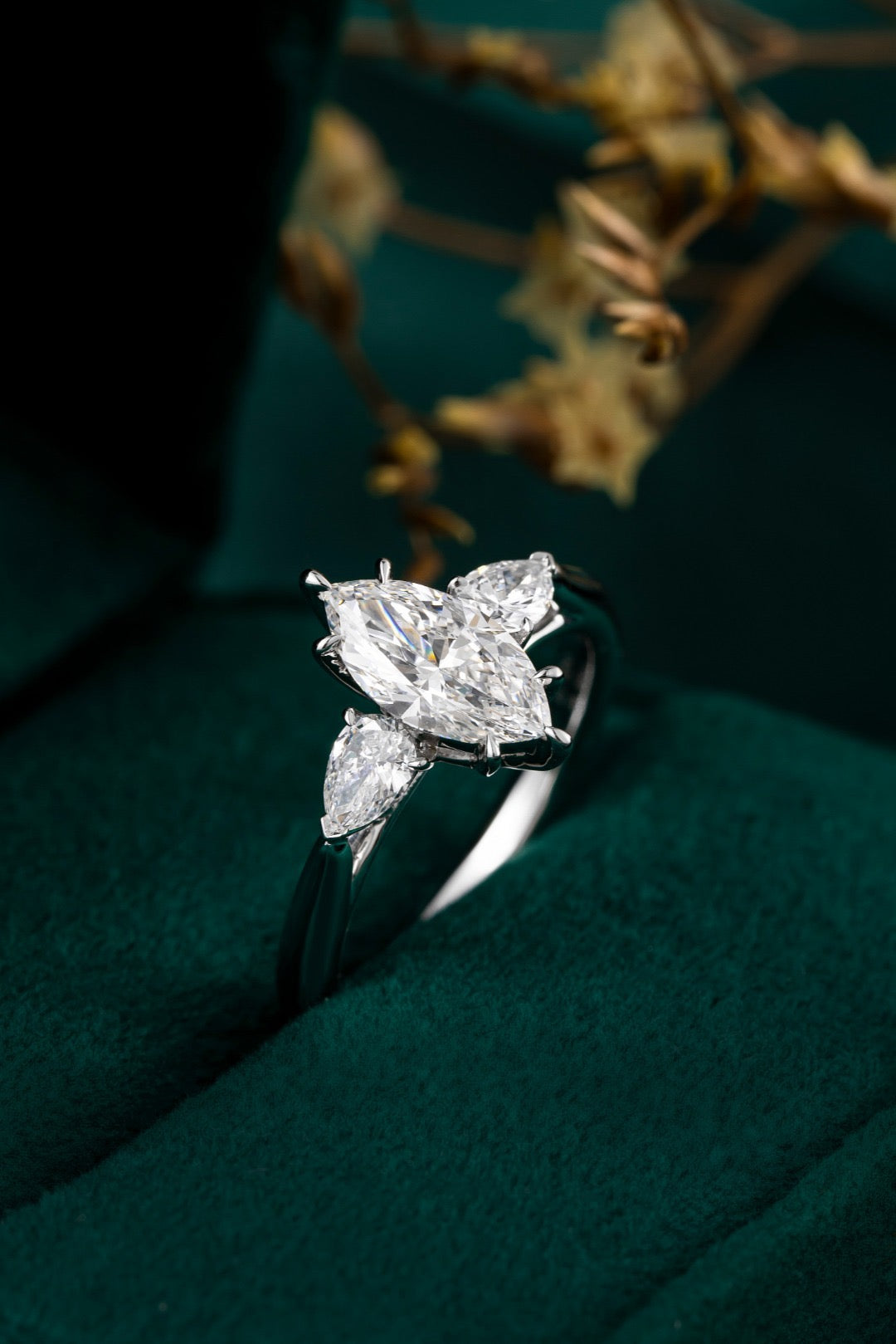 Pt900 Lab Grown Diamond Ring
