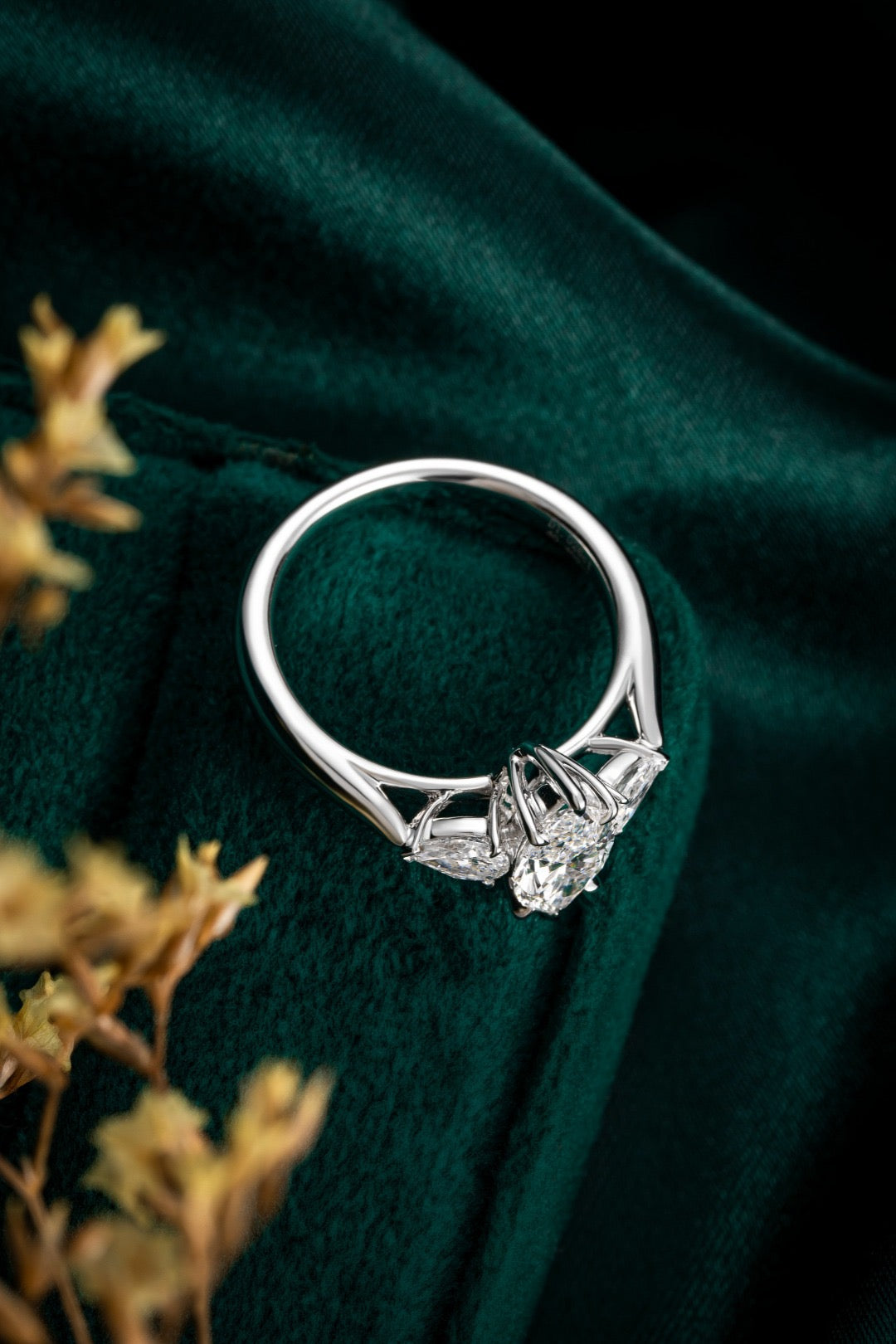 Pt900 Lab Grown Diamond Ring