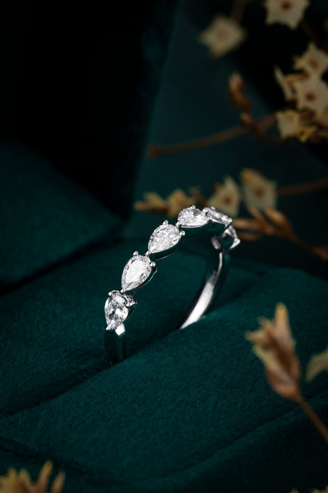 Pt900 Lab Grown Diamond Ring