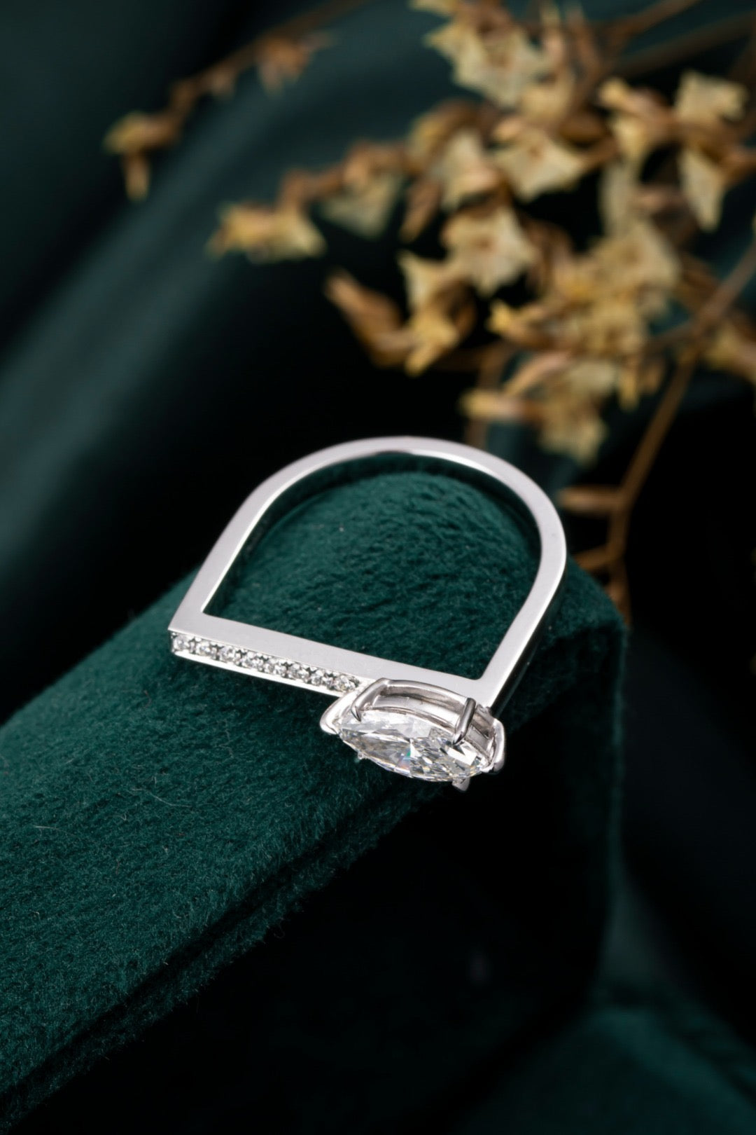 Pt900 Lab Grown Diamond Ring
